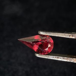 Granate Rodolita 1,45 cts Tear Drop – Loupe Clean sin tratar