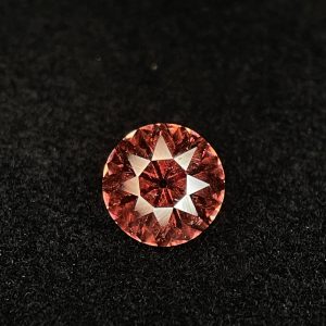 Color Change Garnet 2,30 cts Tanzania – VS sin tratar