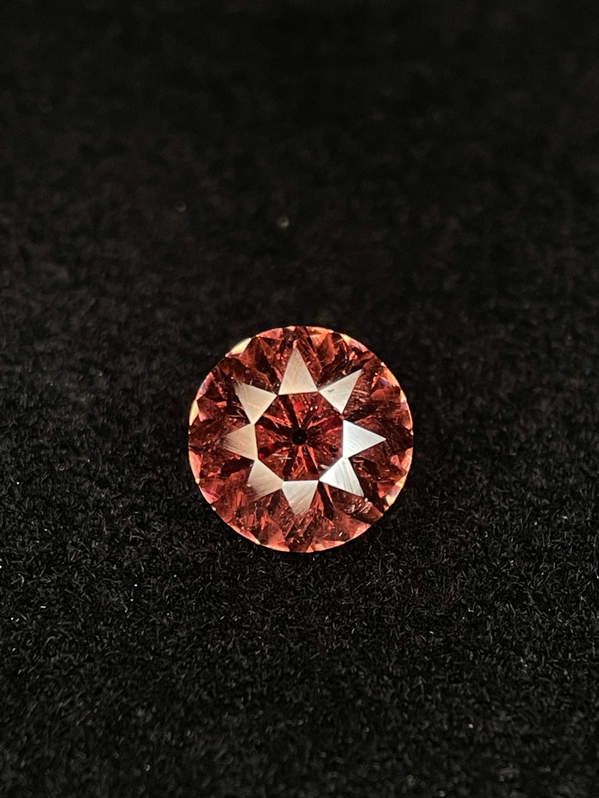 Color Change Garnet 2,30 cts Tanzania – VS sin tratar