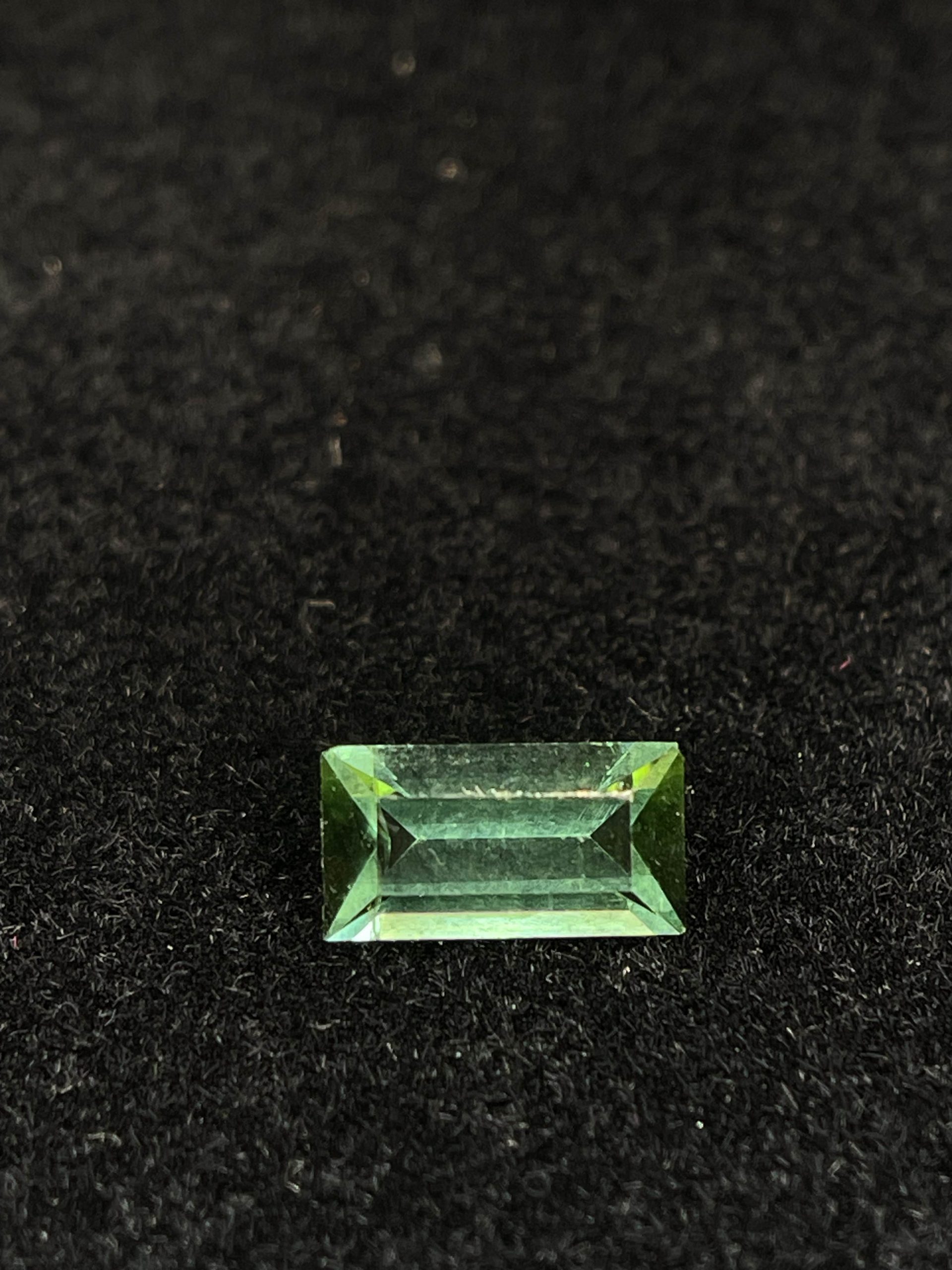 Turmalina Verde 0,6cts Baguette